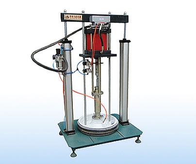 密封胶水关于中空玻璃主动打胶机的重要性