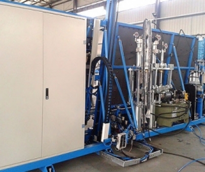 半岛（中国）生产玻璃流程